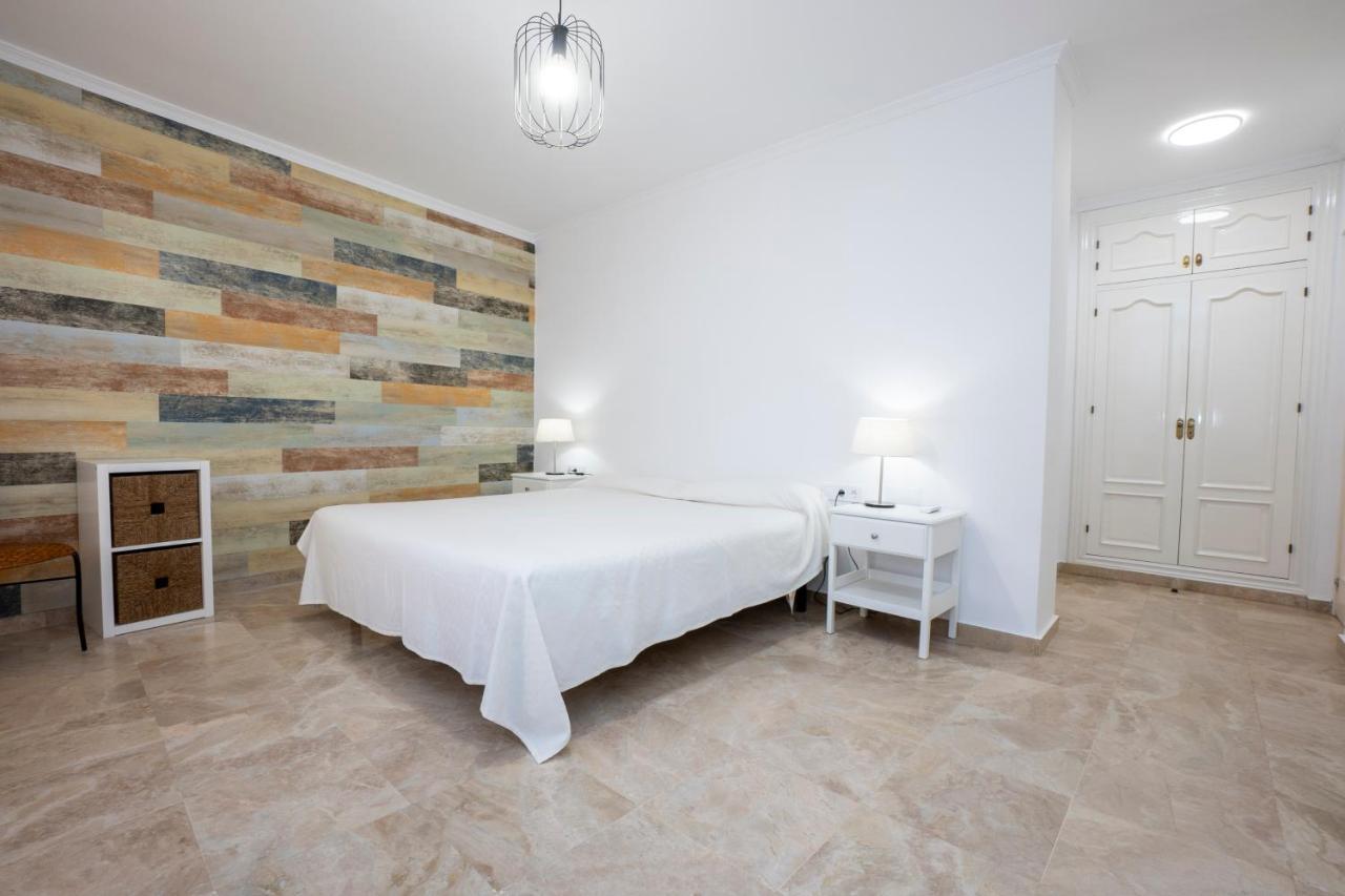 Апартаменты Nerja Jarales Menyber Экстерьер фото