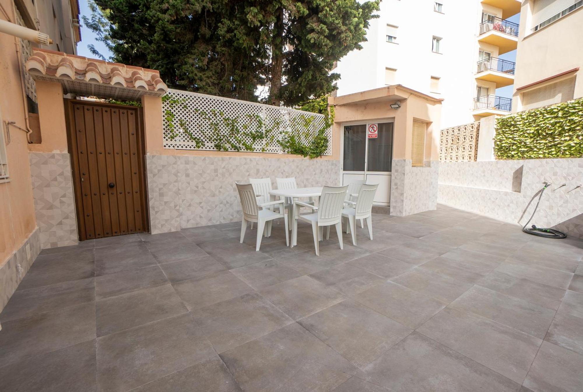 Апартаменты Nerja Jarales Menyber Экстерьер фото